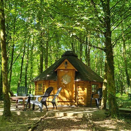 Le Domaine Insolite De Broceliande パンポン エクステリア 写真